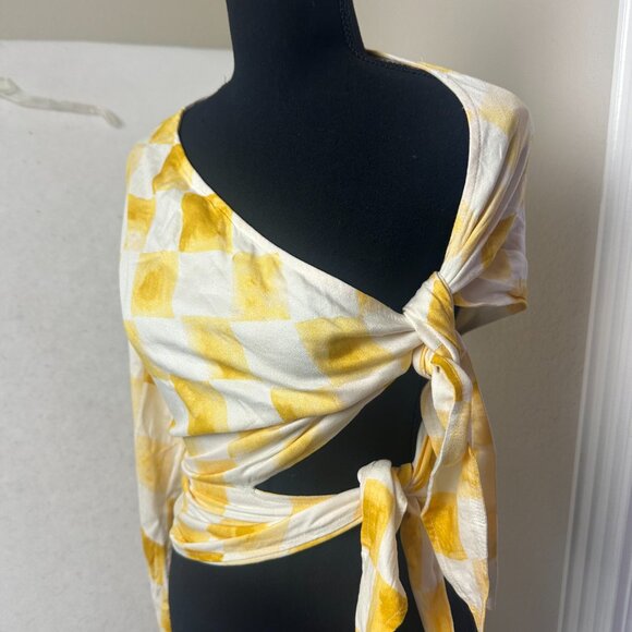 Jens Pirate Booty top shirt sz S‎ yellow check gingham one sleeve shoulder tie - Picture 2 of 9